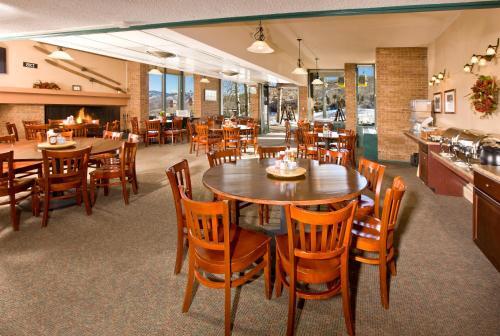 Hotel Snowmass Mountain Chalet