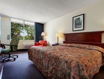 Motel Super 8 Dover