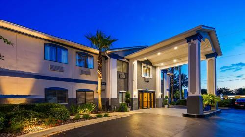 Hotel Best Western Mayport Inn And Suites