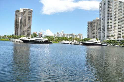 Apartamento Yacht Club