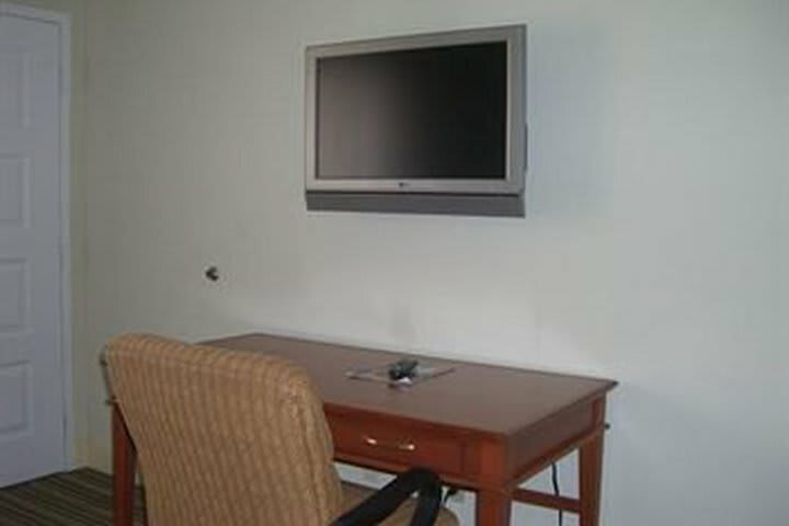 Hotel Ramada Suites Boca Raton