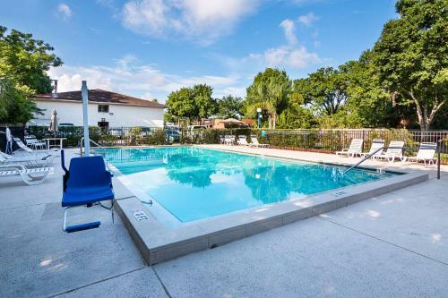 Motel 6 - Tampa Fairgrounds