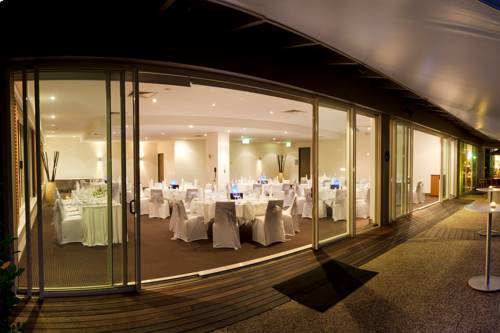 Hotel Novotel Cairns Oasis Resort