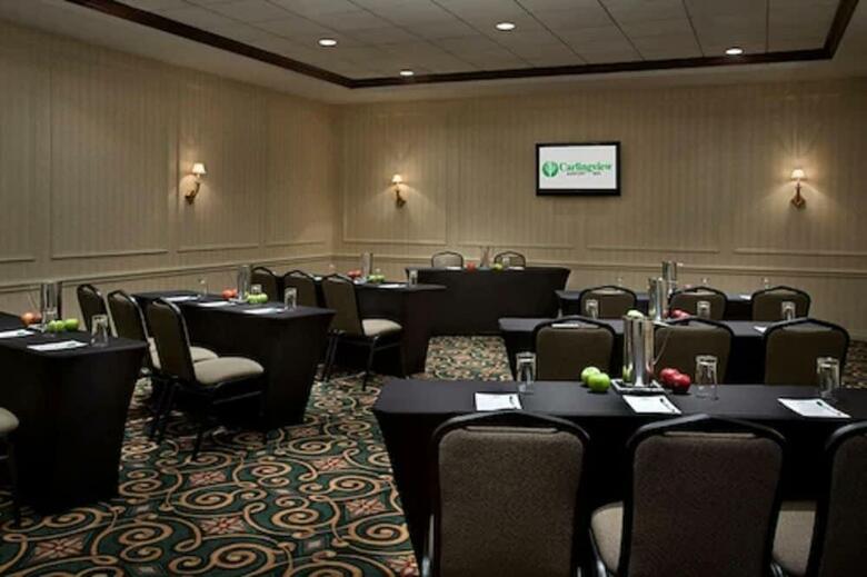 Hotel Carlingview Inn Toronto Airport