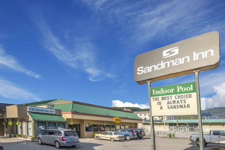 Hotel Sandman Inn Terrace