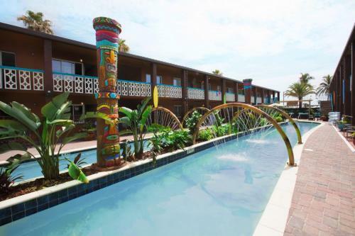 Hotel Wakulla Two Bedroom Suites Resort