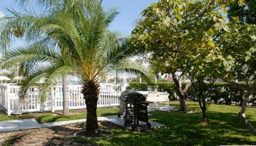 Sunrise Resort Motel South