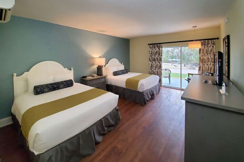 Hotel Plantation On Crystal River