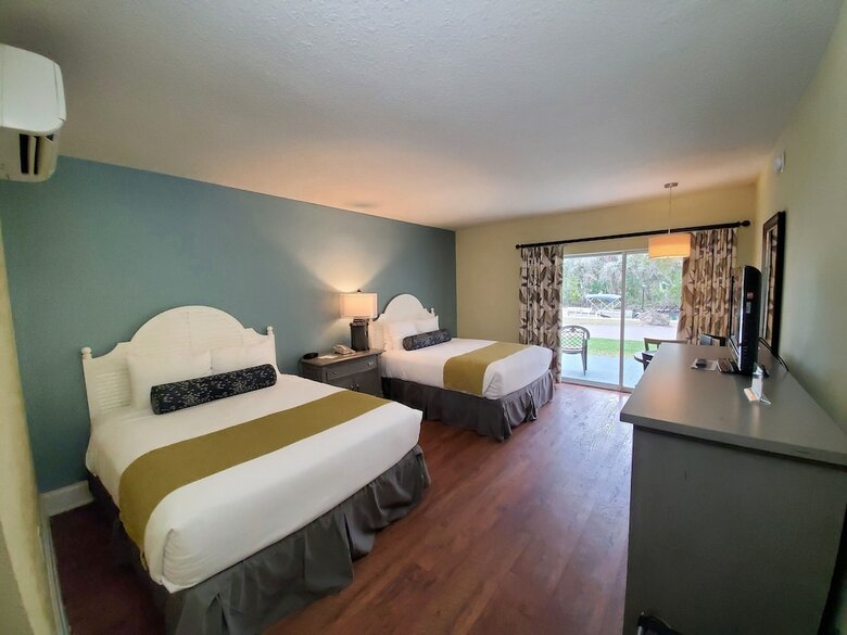Hotel Plantation On Crystal River