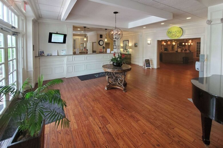 Hotel Plantation On Crystal River
