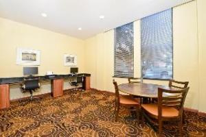 Motel Lexington Inn And Suites