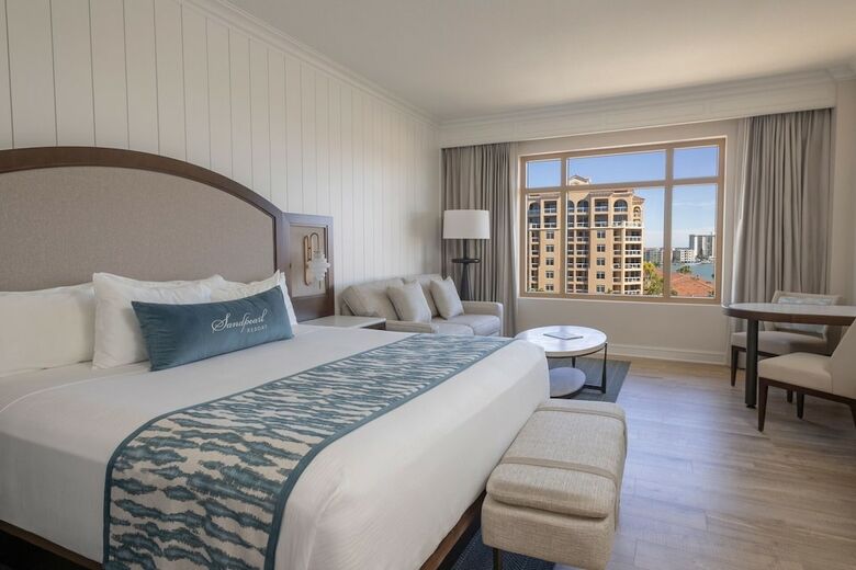 Hotel Sandpearl Resort