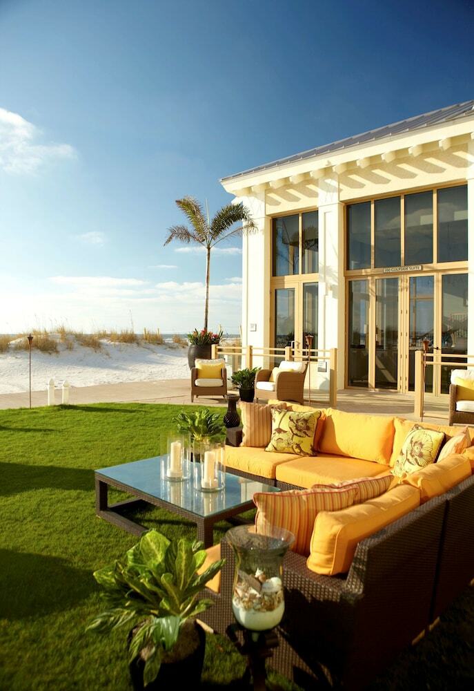 Hotel Sandpearl Resort