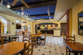 Hotel Quality Suites Deerfield Beach
