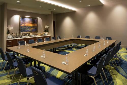 Hotel Opal Sands