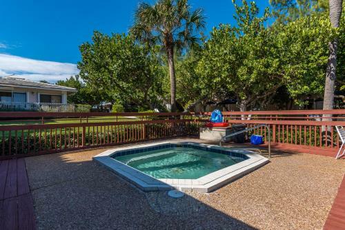Villa Delray South Shore Club