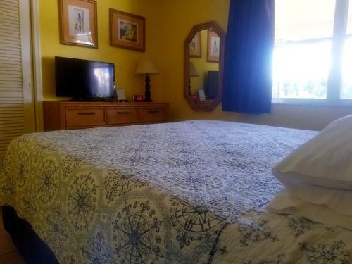 Motel Tropic Isle Beach Resort