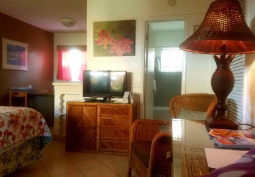 Motel Tropic Isle Beach Resort