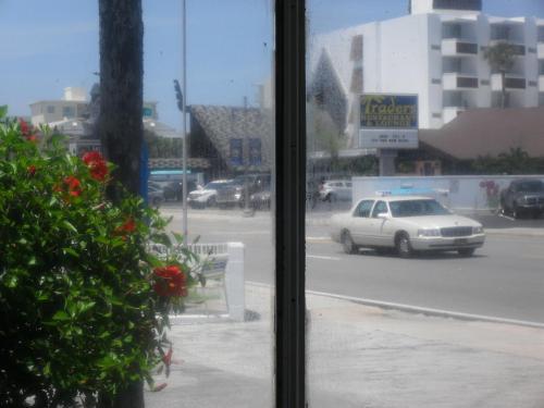 Shore Winds Motel
