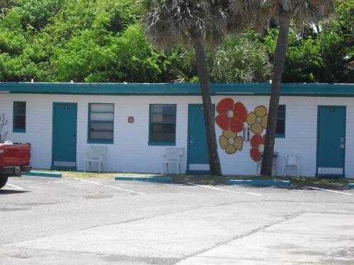 Shore Winds Motel