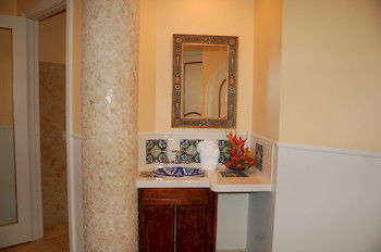 Pearl Of The Sea Luxury Bed & Breakfast