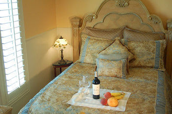 Pearl Of The Sea Luxury Bed & Breakfast