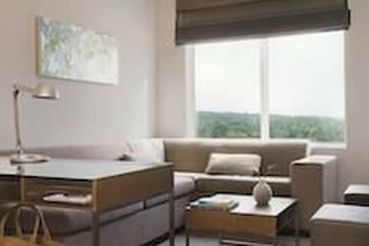 Hotel Element Miami Doral