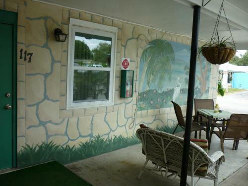 Palm Court Motel