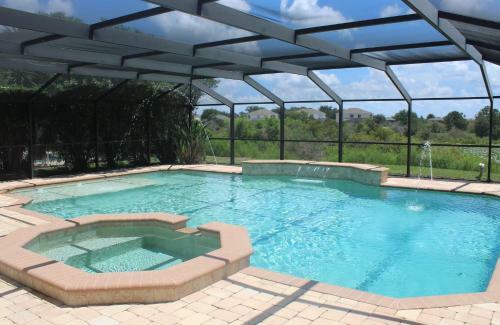 Balmoral Villa Ta708