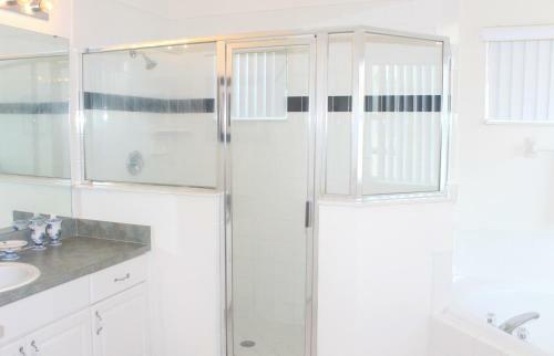 Balmoral Villa Ta708