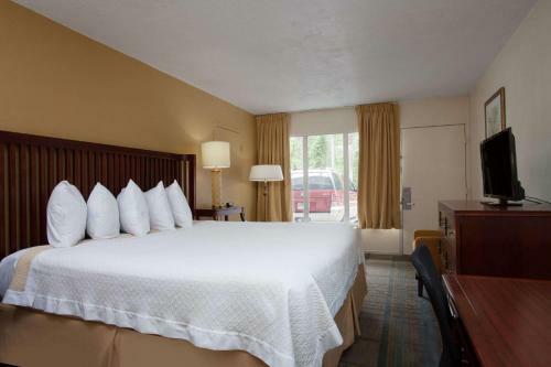 Hotel Days Inn Speedway