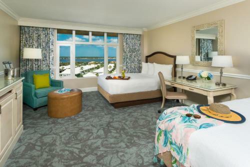 Hotel The Shores Resort & Spa