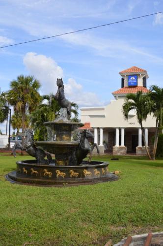 Hotel Americas Best Value Inn Fort Myers
