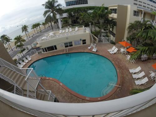 Hotel Silver Seas Beach Resort