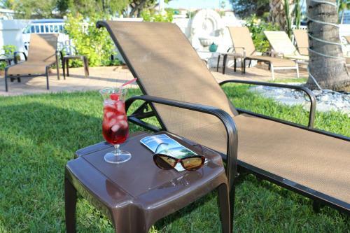 Motel Breakaway Inn Guest House