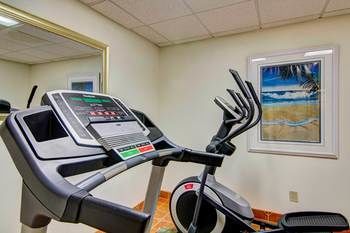 Hutchinson Island Plaza Hotel & Suites