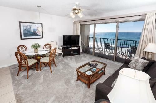 Apartamento Emerald Towers West 5004
