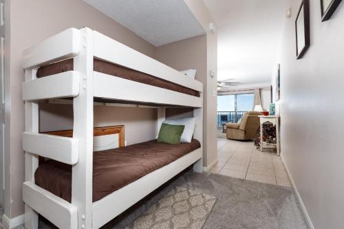 Apartamento Emerald Towers West 5004
