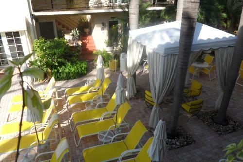 La Casa Hotel