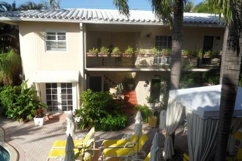 La Casa Hotel