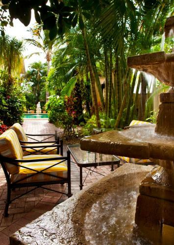La Casa Hotel