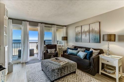 Coral Sands 301