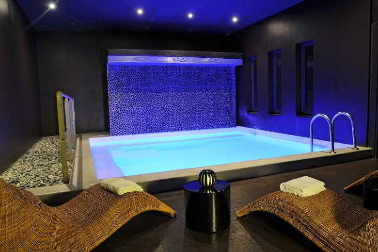 Hotel Quality Suites Bordeaux & Spa