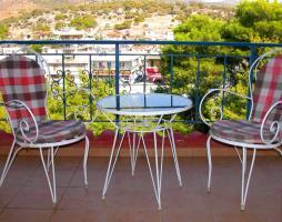 Airport Hotel Les Amis
