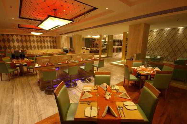 Hotel Savannah Sarovar Premiere