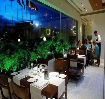 Hotel Peerless Inn Kolkata