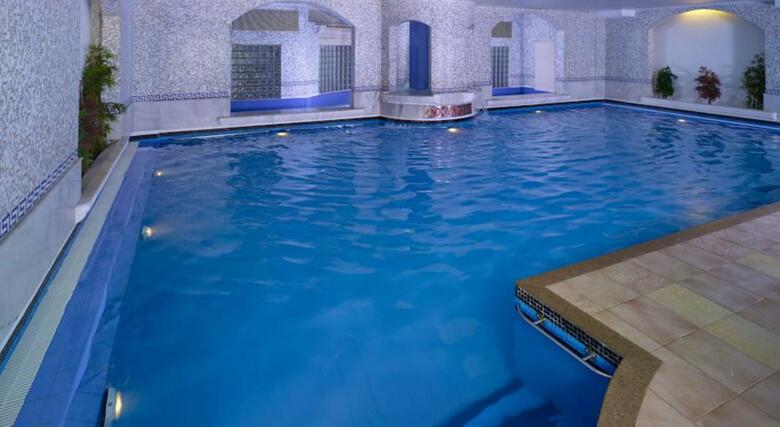 Hotel Grt Grand