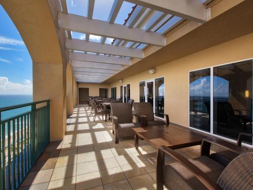 Villa Marriott's Beach Place Towers