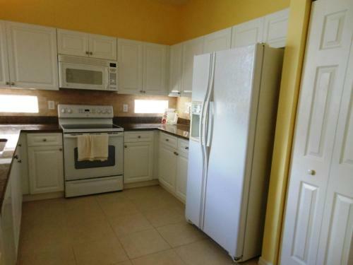 Ocean Village Golf Lodges 204