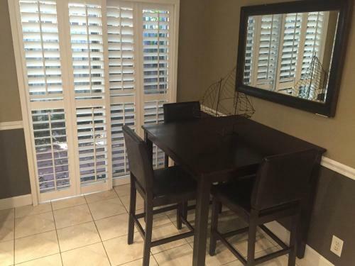 Hostal Coral Reef Guesthouse
